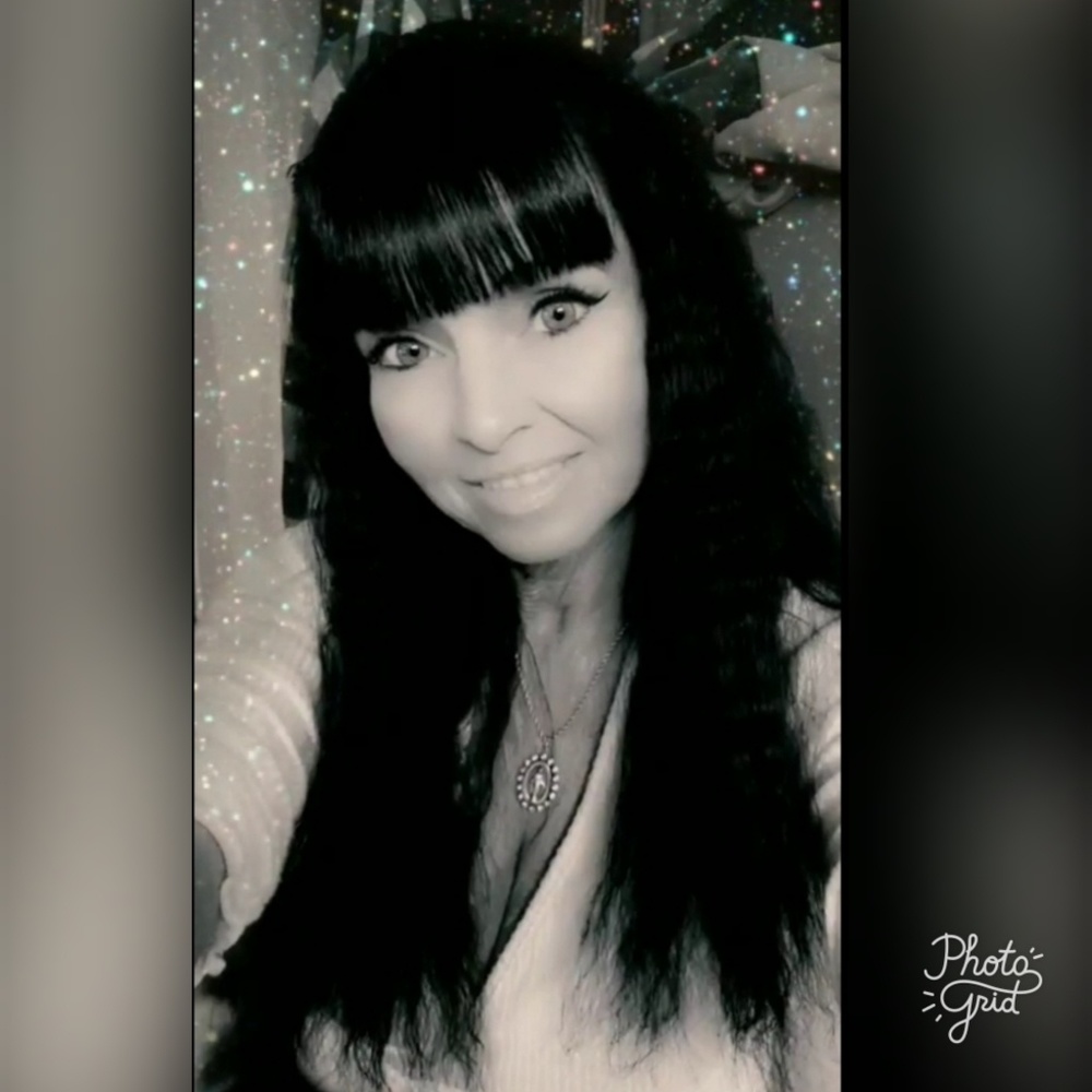 Meet your Posher, Jodi